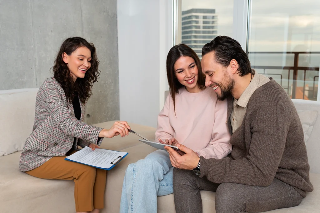 Family with insurance advisor